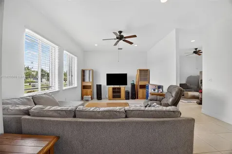 18980 SW 359th Street Homestead FL 33034