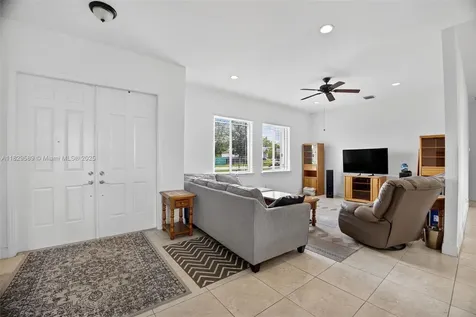 18980 SW 359th Street Homestead FL 33034