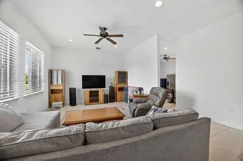 18980 SW 359th Street Homestead FL 33034