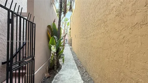 1651 W 37th Street Hialeah FL 33012