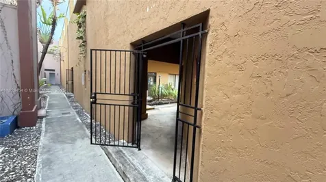 1651 W 37th Street Hialeah FL 33012