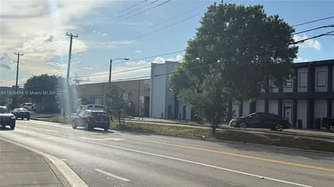 1651 W 37th Street Hialeah FL 33012