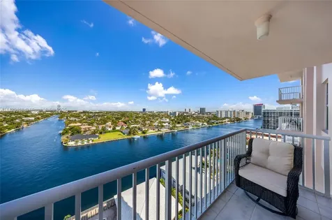 3161 S Ocean Drive Hallandale Beach FL 33009