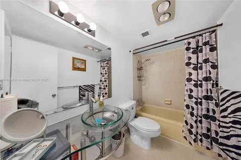 3161 S Ocean Drive Hallandale Beach FL 33009