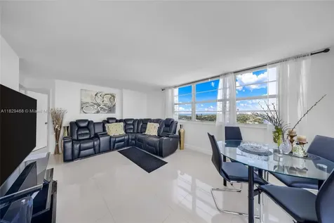 3161 S Ocean Drive Hallandale Beach FL 33009
