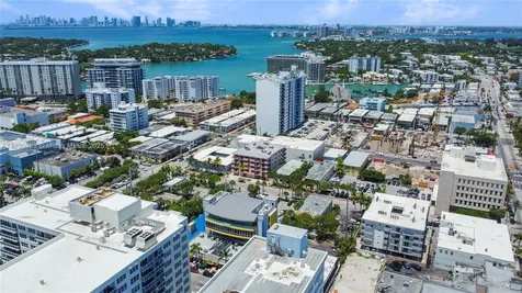6930 Collins Avenue Miami Beach FL 33141