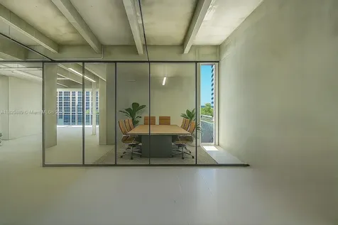 6930 Collins Avenue Miami Beach FL 33141