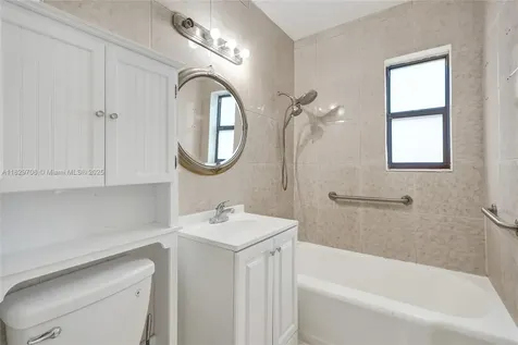 871 NE 122nd Street North Miami FL 33161