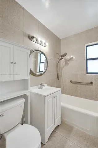 871 NE 122nd Street North Miami FL 33161