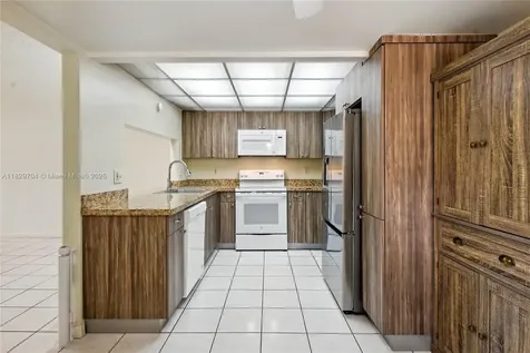 9802 Hammocks Boulevard Miami FL 33196