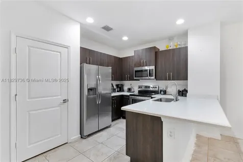 1128 NW 40th Terrace Lauderhill FL 33313