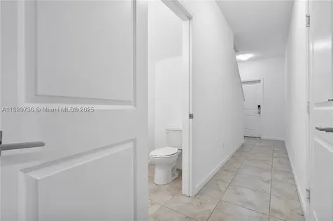 1128 NW 40th Terrace Lauderhill FL 33313