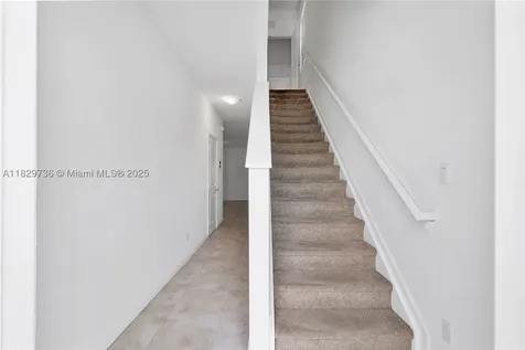 1128 NW 40th Terrace Lauderhill FL 33313