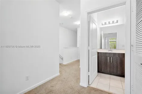1128 NW 40th Terrace Lauderhill FL 33313