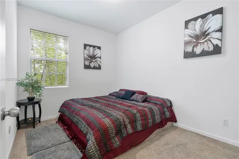 1128 NW 40th Terrace Lauderhill FL 33313