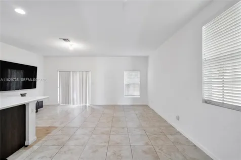 1128 NW 40th Terrace Lauderhill FL 33313