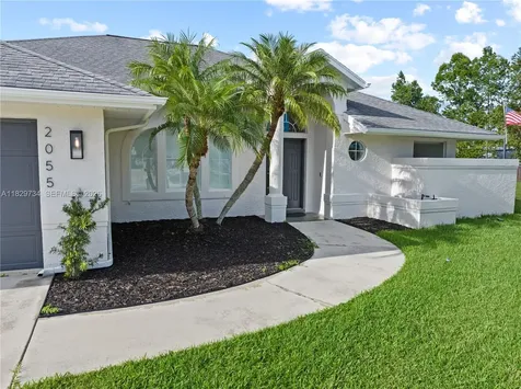 2055 SW Aaron Lane Port St. Lucie FL 34953