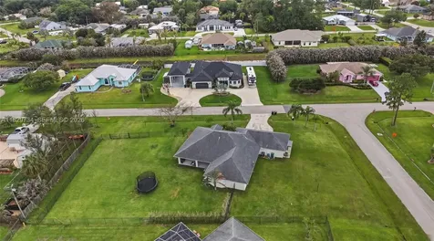 2055 SW Aaron Lane Port St. Lucie FL 34953
