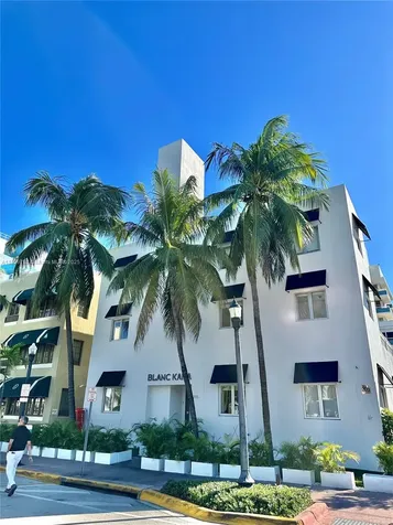 205 Collins Avenue Miami Beach FL 33139