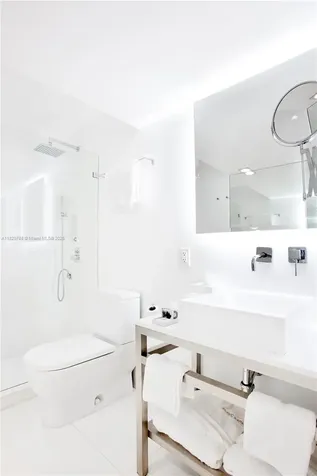 205 Collins Avenue Miami Beach FL 33139