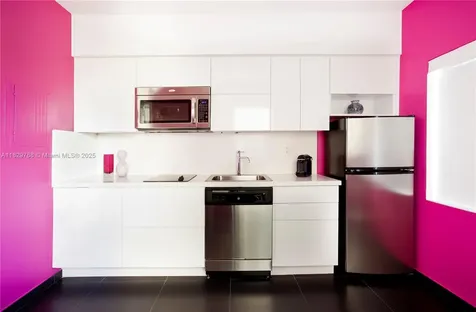 205 Collins Avenue Miami Beach FL 33139