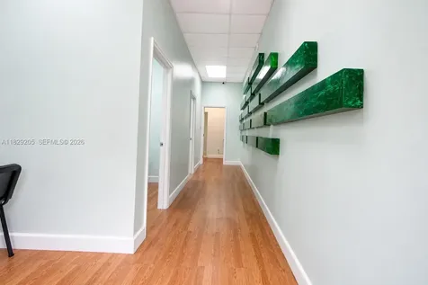Hallandale Beach FL 33009