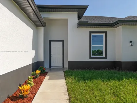 5002 Bygone Street Lehigh Acres FL 33971