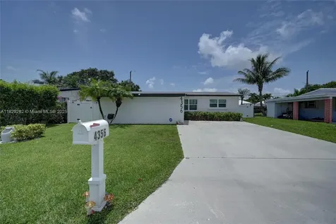 4356 S Mary Circle Palm Beach Gardens FL 33410
