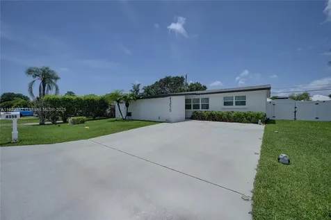 4356 S Mary Circle Palm Beach Gardens FL 33410