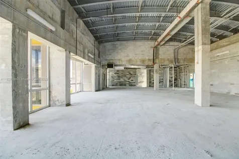 6930 Collins Avenue Miami Beach FL 33141