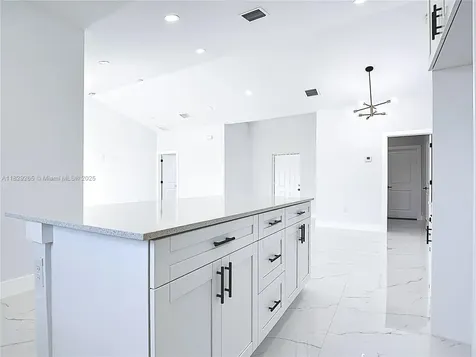 5000 Bygone St, Lehigh Acres FL 33971