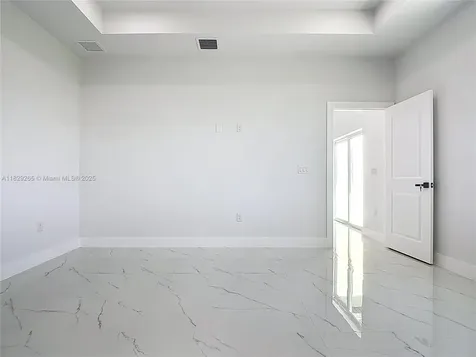 5000 Bygone St, Lehigh Acres FL 33971