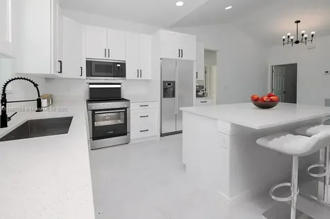 5000 Bygone St, Lehigh Acres FL 33971