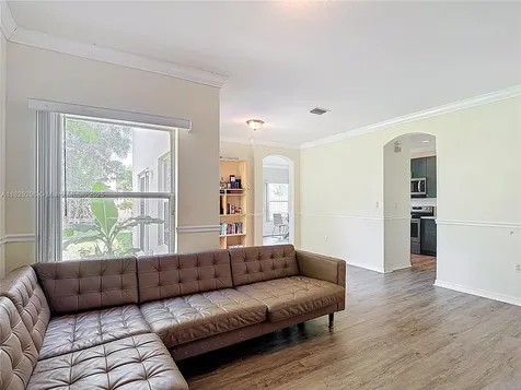 1568 SE 20th Terrace Homestead FL 33035