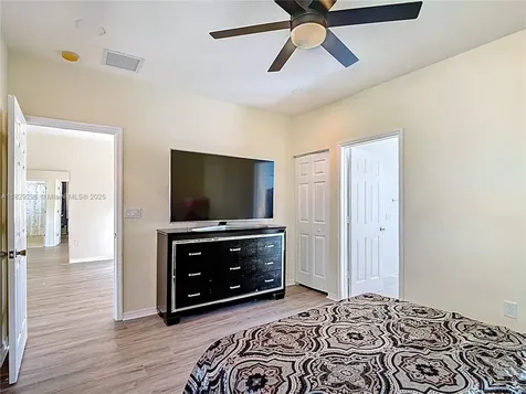 1568 SE 20th Terrace Homestead FL 33035