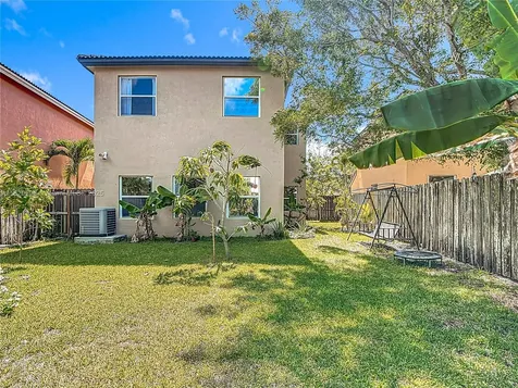 1568 SE 20th Terrace Homestead FL 33035