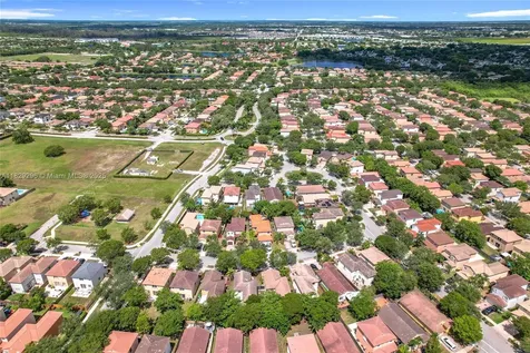 1568 SE 20th Terrace Homestead FL 33035