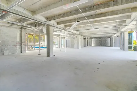 6936 Collins Avenue Miami Beach FL 33141