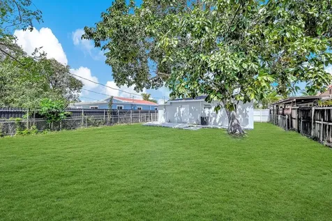 400 NW 117th Street Miami FL 33168