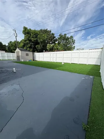 9020 NW 32nd Avenue Miami FL 33147