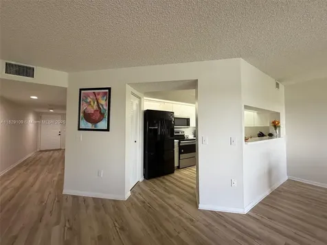 1400 SW 137th Avenue Pembroke Pines FL 33027