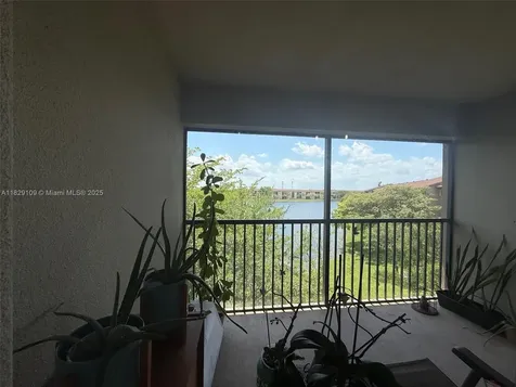 1400 SW 137th Avenue Pembroke Pines FL 33027