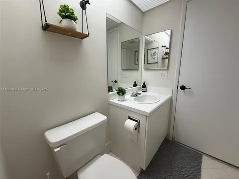 1400 SW 137th Avenue Pembroke Pines FL 33027