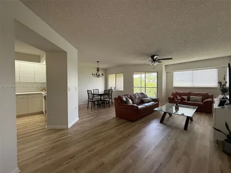 1400 SW 137th Avenue Pembroke Pines FL 33027