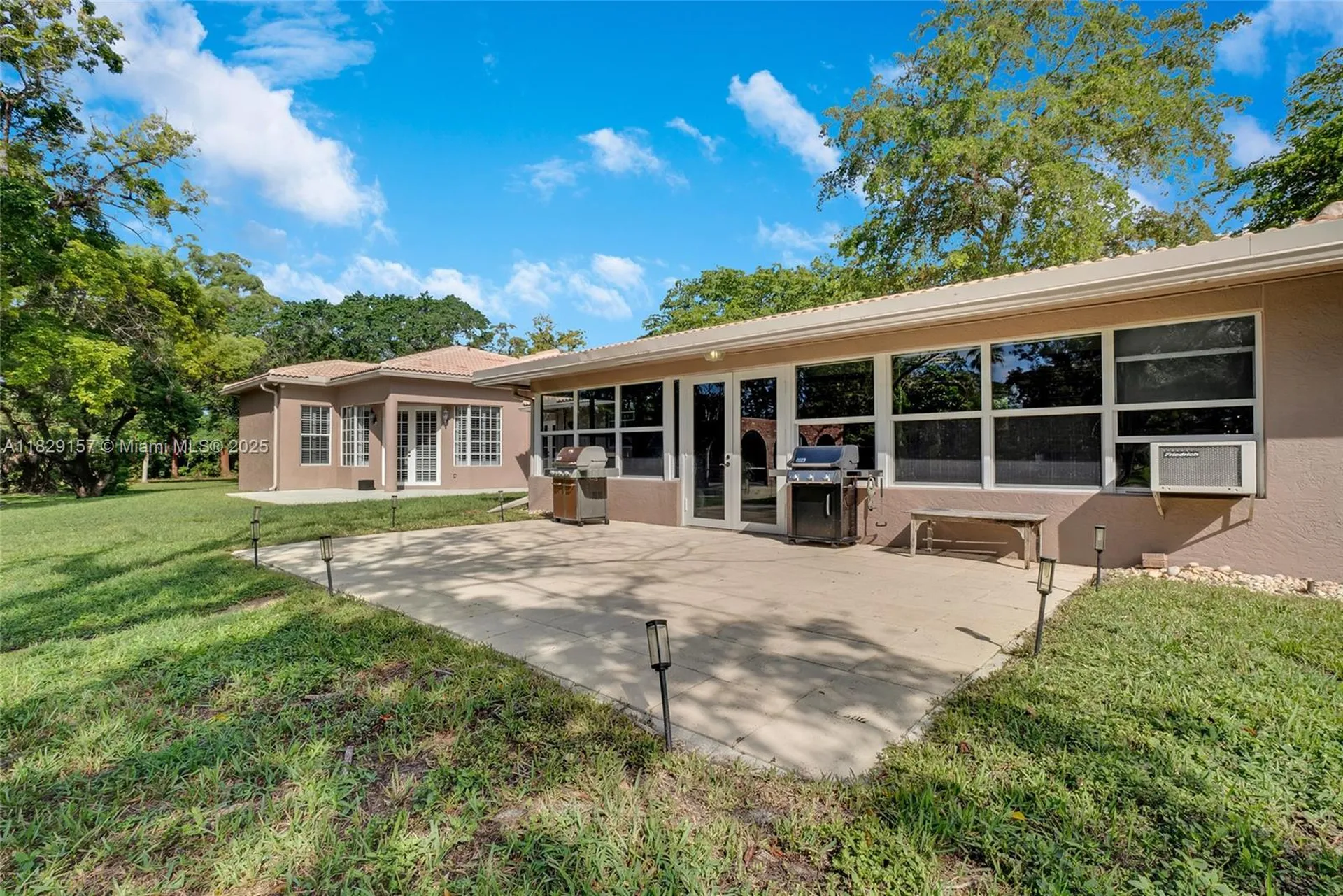 9750 NW 45th Manor Coral Springs FL 33065