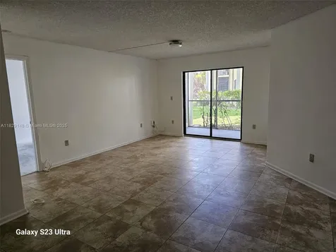 907 NE 199th Street Miami FL 33179