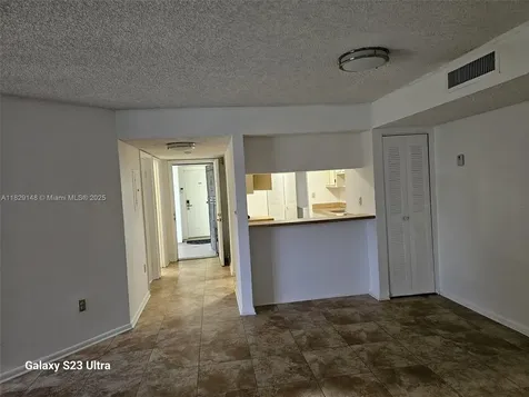 907 NE 199th Street Miami FL 33179