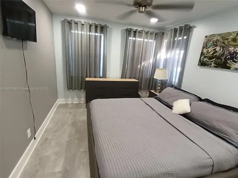 2242 Polk Street Hollywood FL 33020