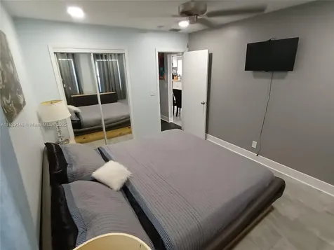 2242 Polk Street Hollywood FL 33020