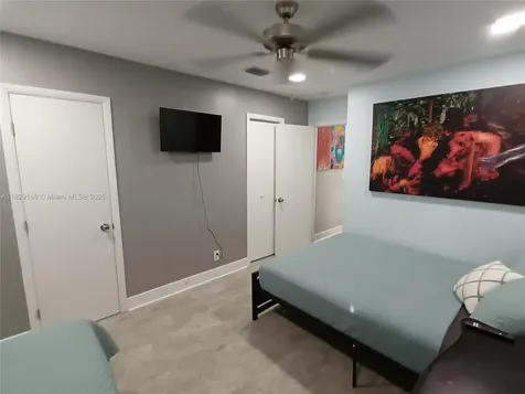 2242 Polk Street Hollywood FL 33020